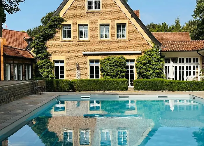 מלון Eggert מונסטר